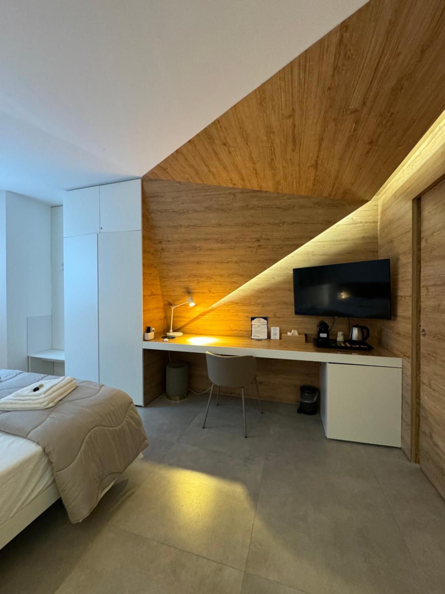 Space Tower Rooms Naples Exterior photo