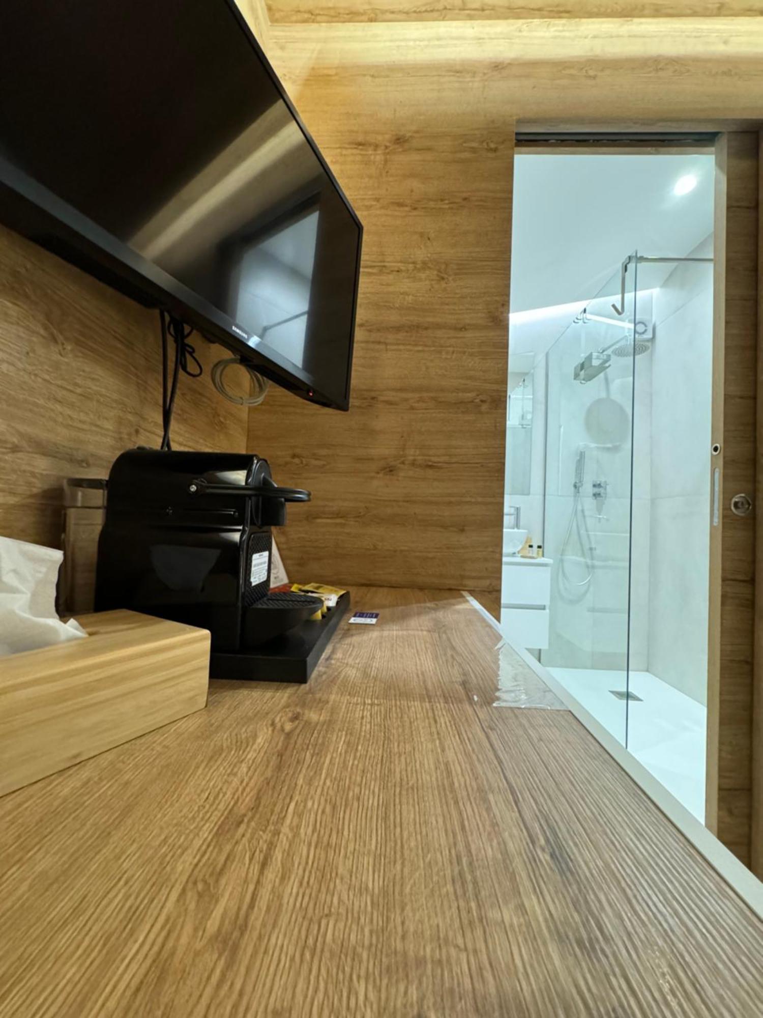 Space Tower Rooms Naples Exterior photo