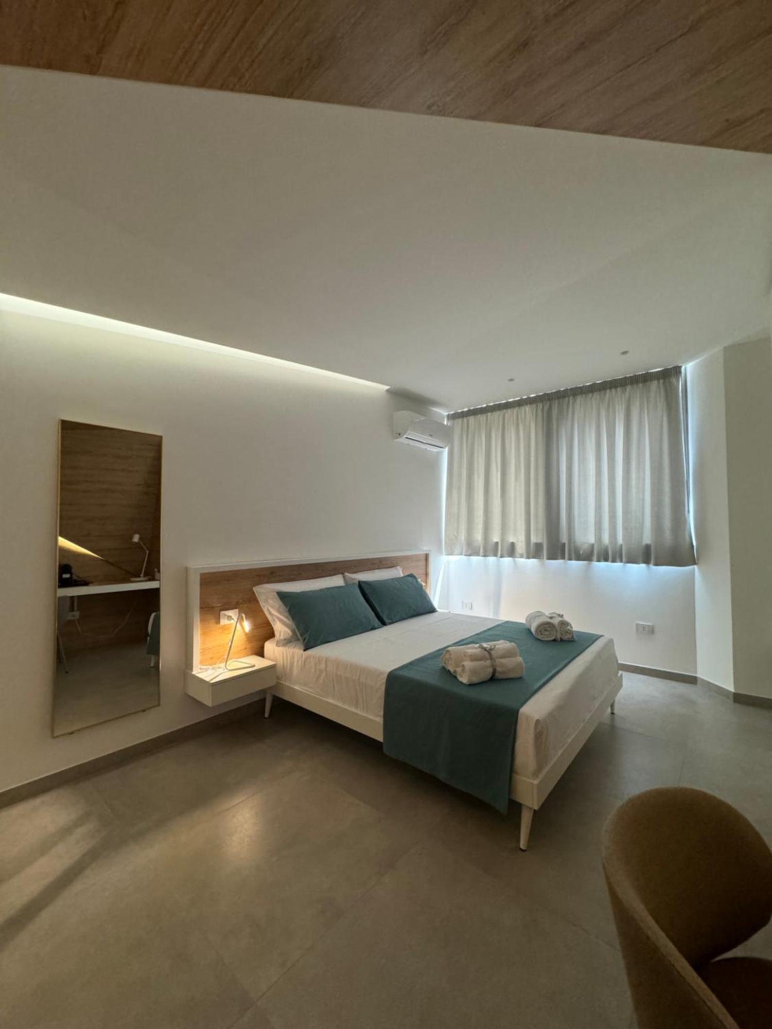 Space Tower Rooms Naples Exterior photo